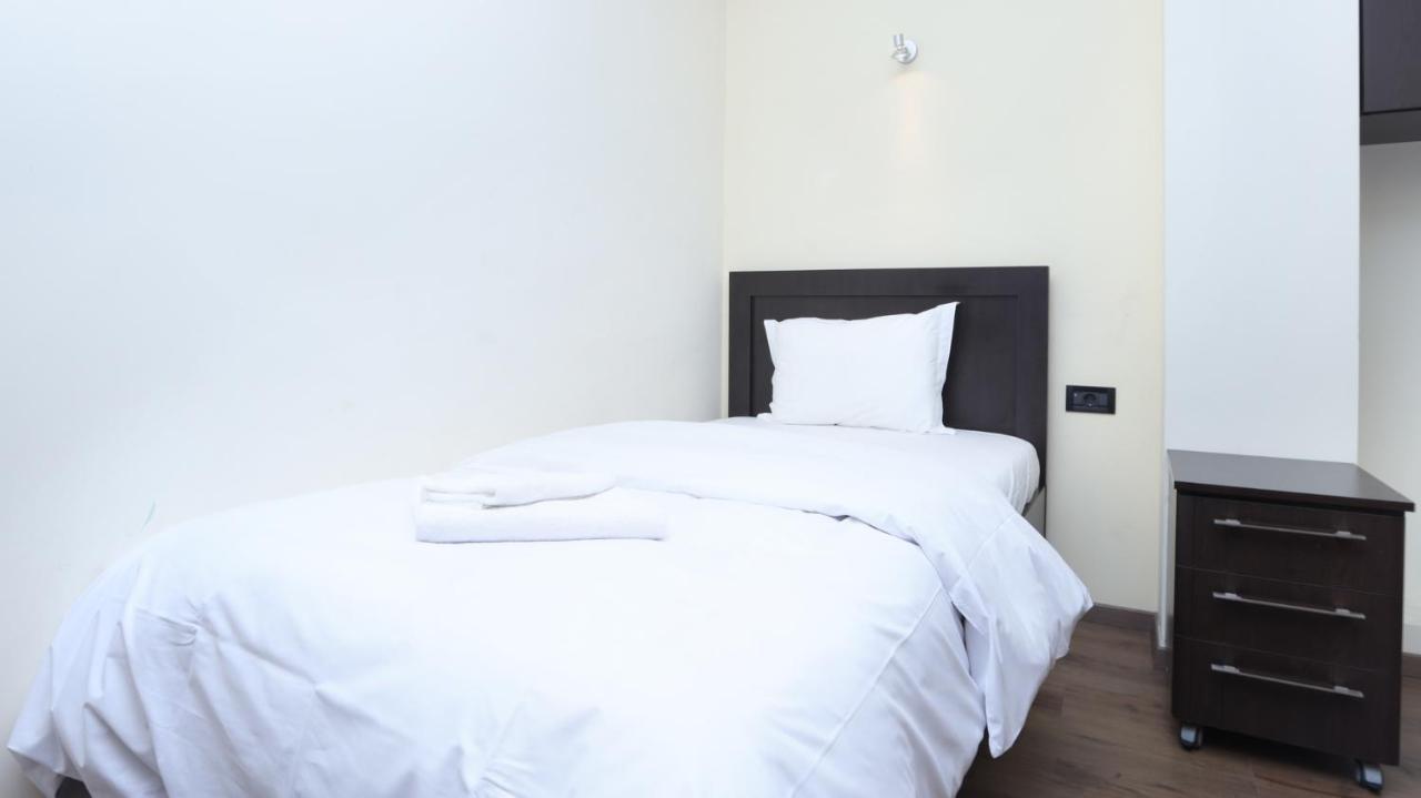 Stay Inn Apartments At Northern Avenue 5 Yerevan Ngoại thất bức ảnh